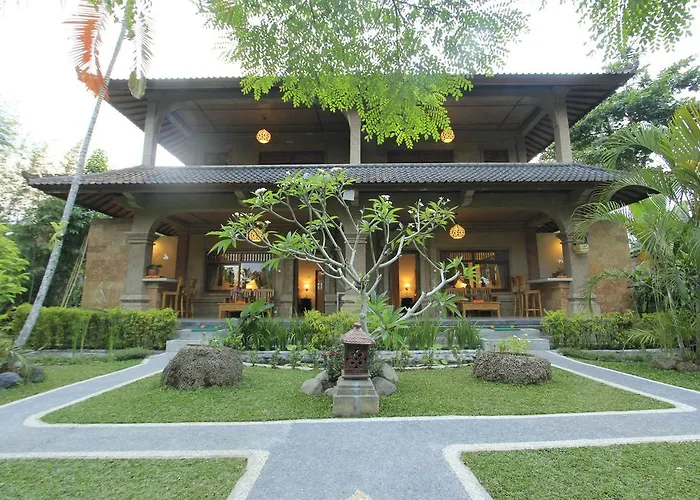 Pekak Mangku Gasthuis 3*