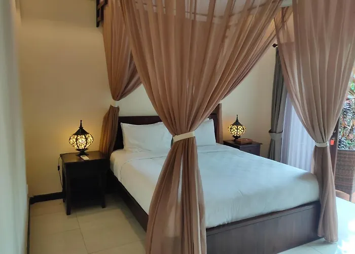 Pekak Mangku 3*